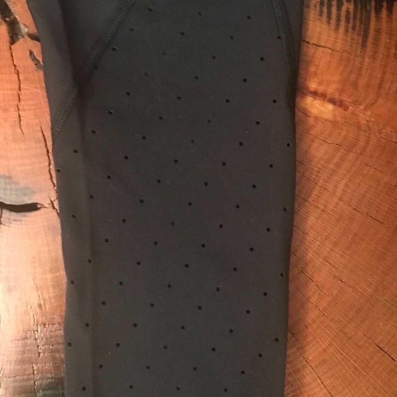 Athleta Crop Leggings - Picture 5 of 5